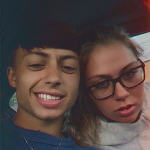 Meet your Posher, Eli